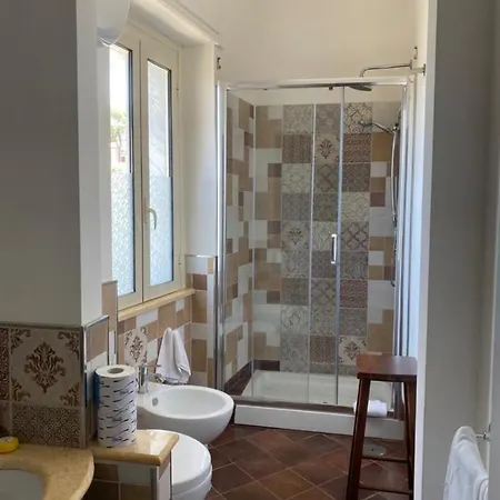 Bed & Breakfast La Lampara 4*