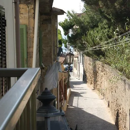 La Lampara Bed and breakfast